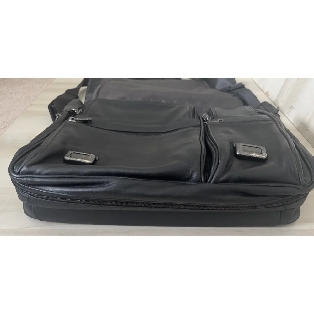 TUMI Alpha Leather Messenger Briefcase Laptop Bag 96141D4 Black